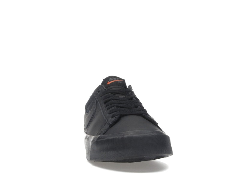 Nike SB Zoom Blazer Low Pro GT ISO Triple Black