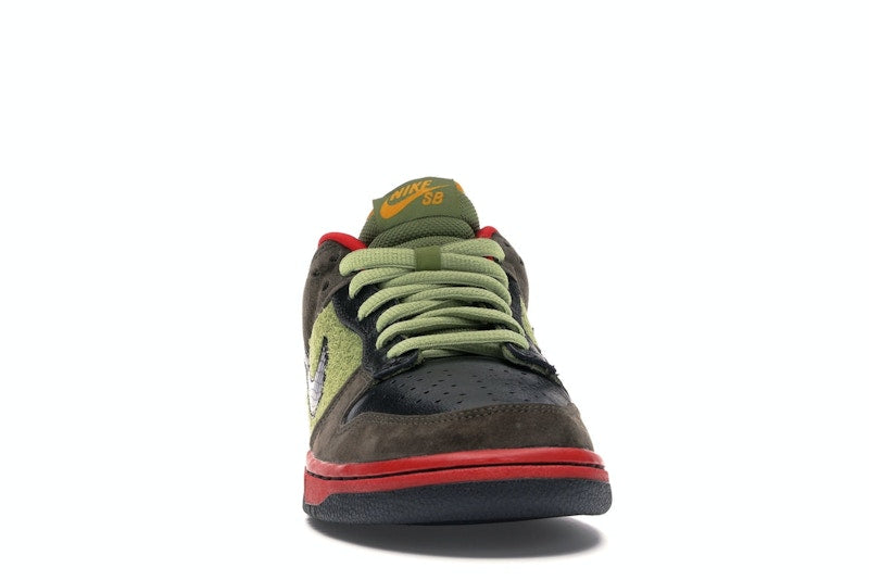 Nike SB Dunk Low Asparagus