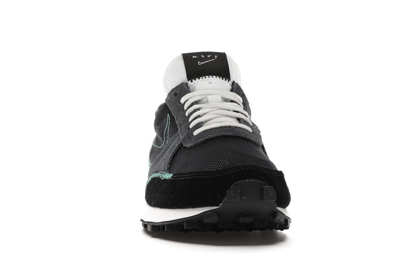 Nike Daybreak Type Black Menta