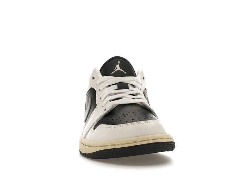 Jordan 1 Low Jade Smoke (Women's)