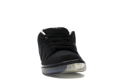 Nike SB Dunk Low Atlas 35MM Black (Special Box W/ Accessories)