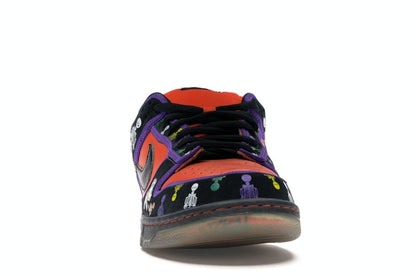 Nike SB Dunk Low Day of the Dead