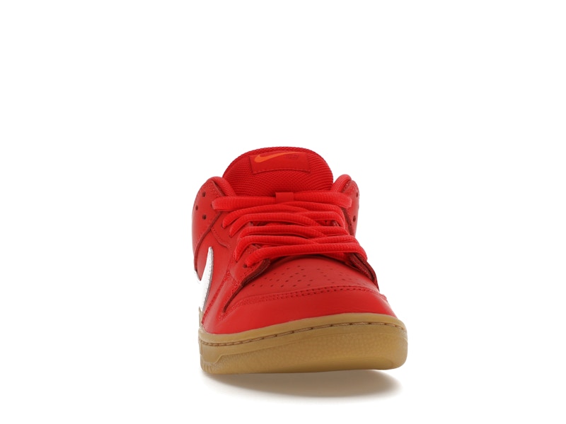 Nike SB Dunk Low University Red Gum