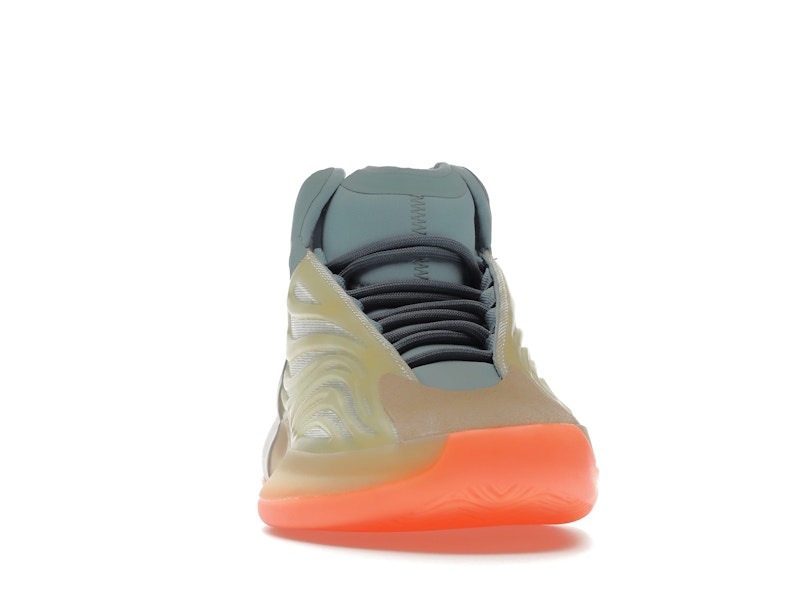 adidas Yeezy QNTM Hi-Res Coral