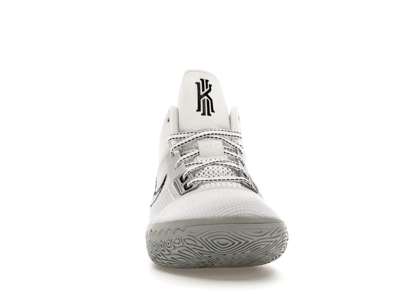 Nike Kyrie Flytrap 4 White Metallic Silver