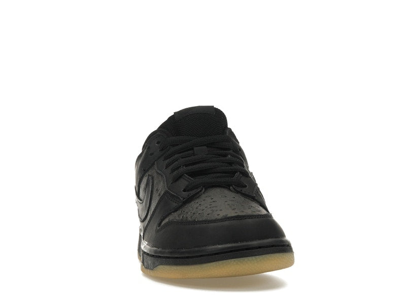 Nike SB Dunk Low Ostrich