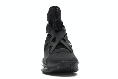 Jordan Air Latitude 720 Triple Black (Women's)