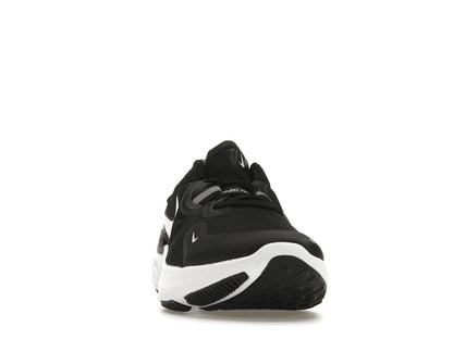 Nike React Miler Black White