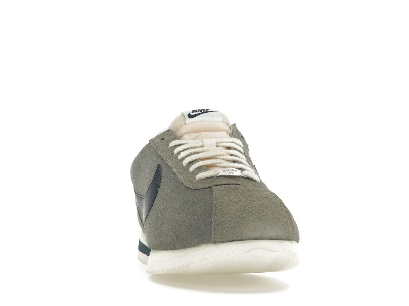 Nike Cortez size? Exclusive Grey