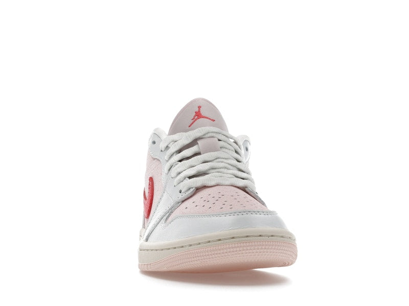 Jordan 1 Low SE Strawberry Milkshake (Women's)