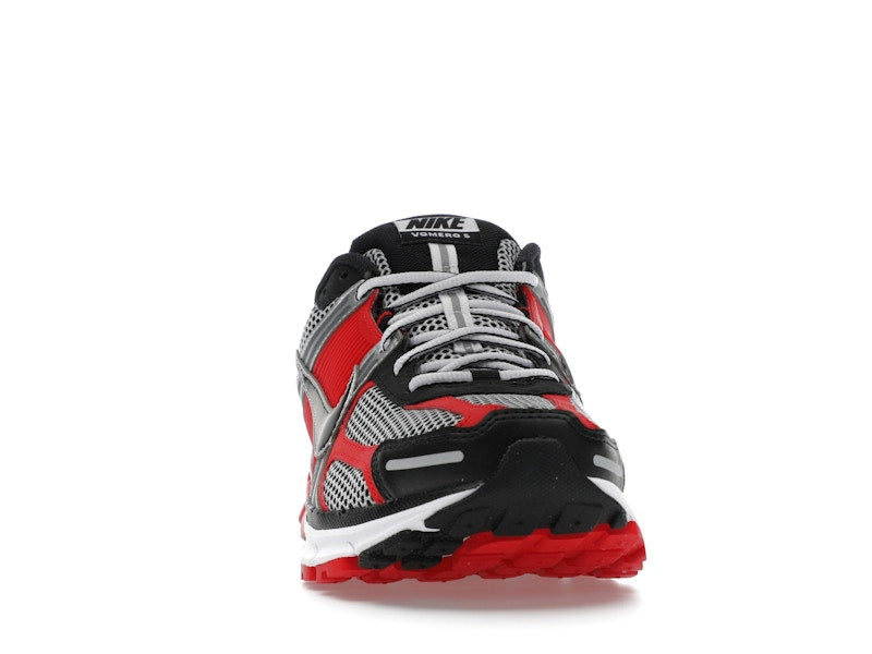 Nike Zoom Vomero 5 Metallic Silver University Red