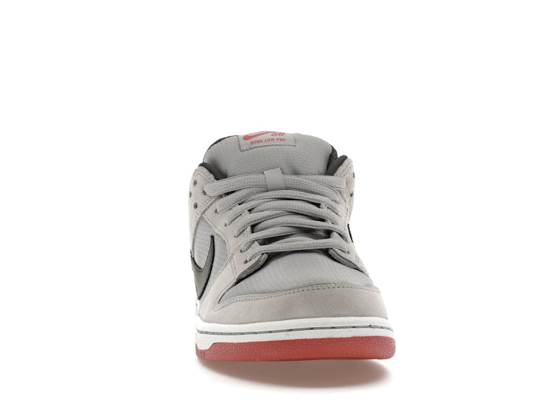 Nike SB Dunk Low Anthracite Light Redwood