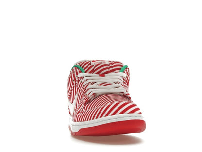 Nike SB Dunk Low Candy Cane
