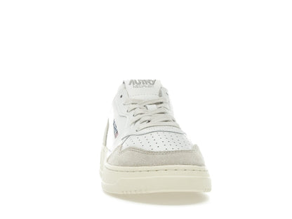 Autry Medalist Leather Low White Silver Blue Beige (Women's)
