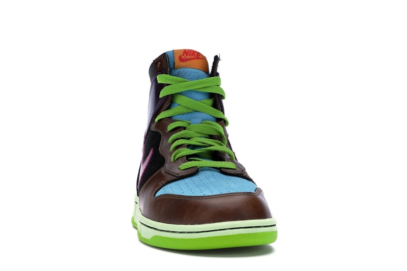 Nike Dunk High Undefeated