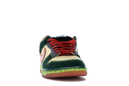 Nike SB Dunk Low Mosquito
