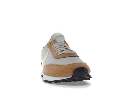 Nike Daybreak Praline Volt (Women's)