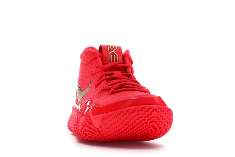 Nike Kyrie 4 Red Carpet