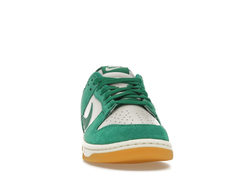 Nike Dunk Low SE Malachite