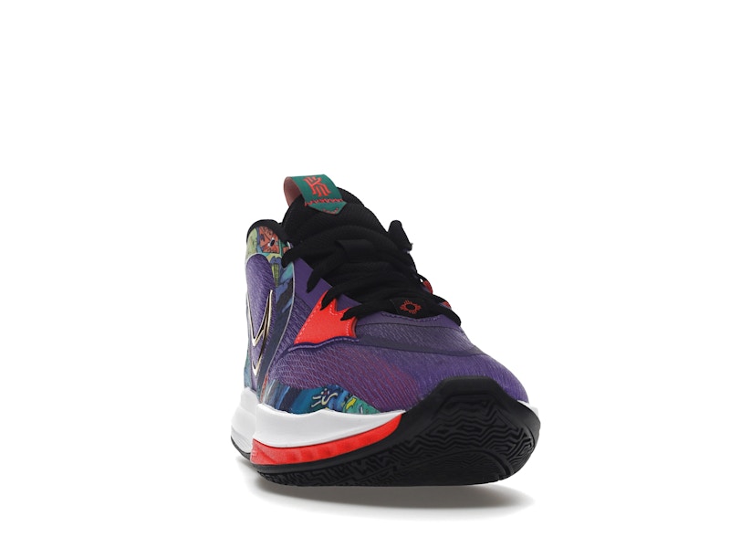 Nike Kyrie 5 Jewell Loyd Mural
