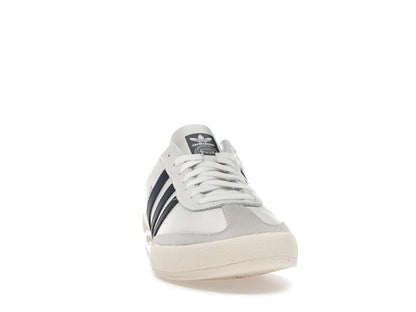 adidas Jeans Chalk White Legend Ink