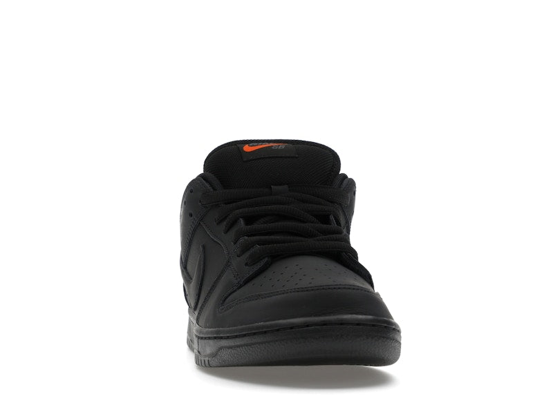 Nike SB Dunk Low Pro Triple Black