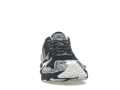 Mizuno Wave Rider 10 Millennium Pack