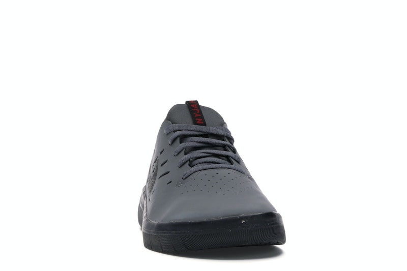 Nike SB Nyjah Free Dark Grey Gym Red Black