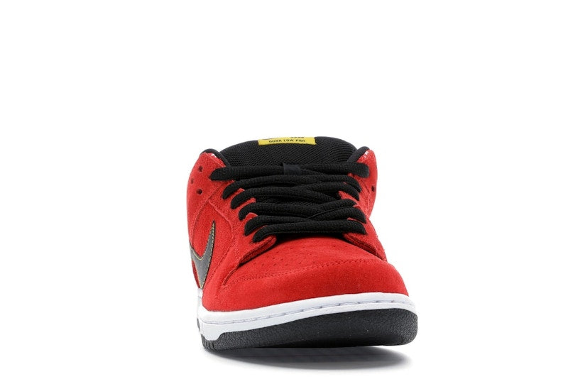 Nike SB Dunk Low Red Firecracker