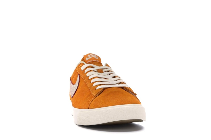 Nike SB Blazer Low GT Bruised Peach