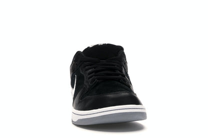 Nike SB Dunk Low Takashi 2