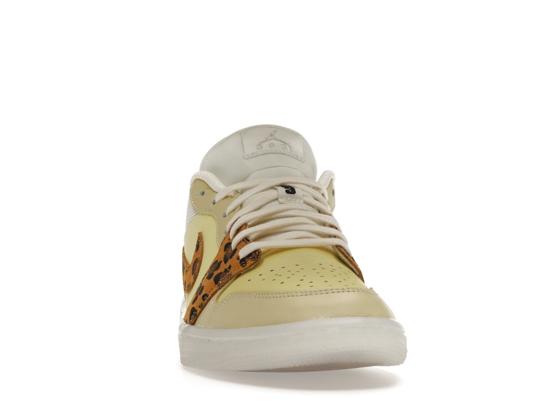 Jordan 1 Low SNKRS Day (Women's)