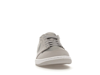 Jordan 1 Low OG Metallic Silver