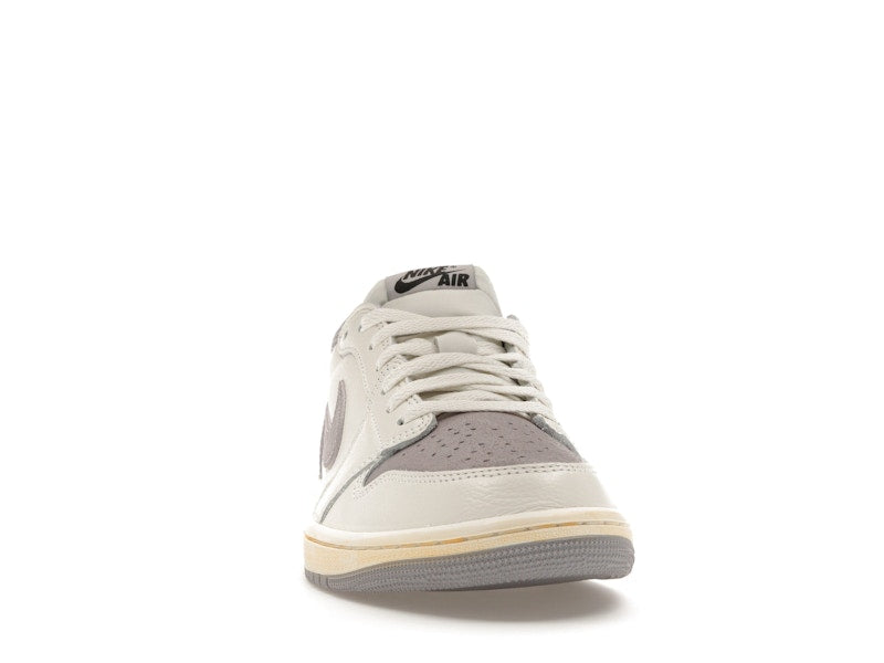 Jordan 1 Retro Low OG Atmosphere Grey