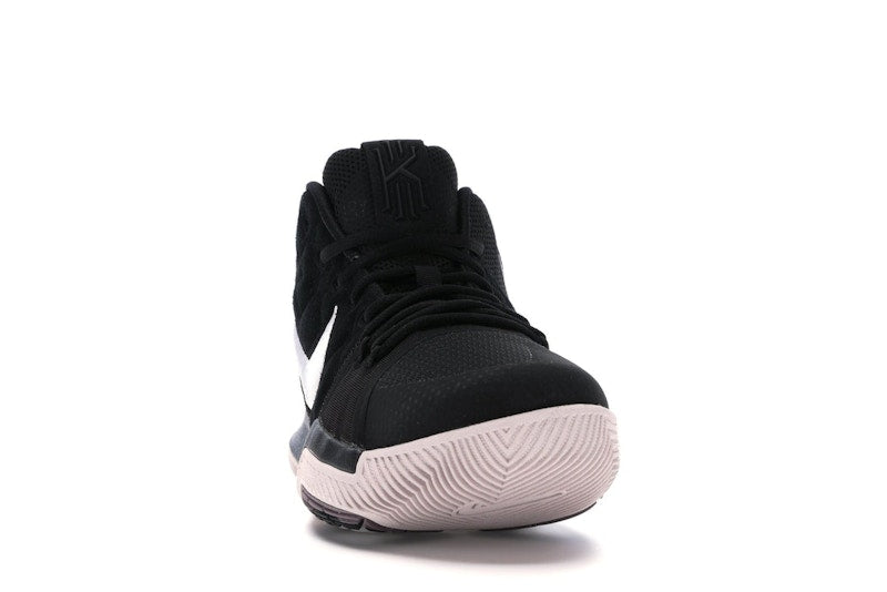 Nike Kyrie 3 Black Suede
