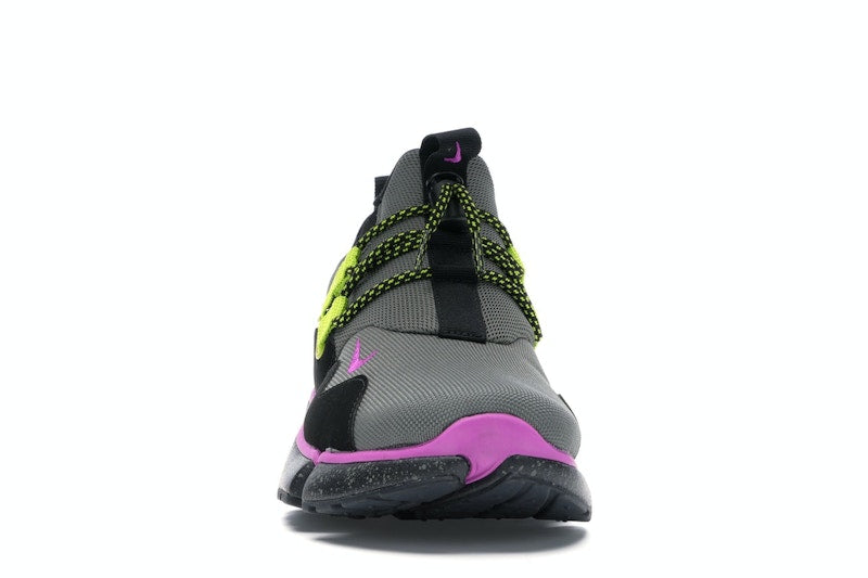 Nike Pocketknife River Rock