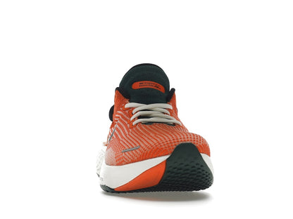 Nike ZoomX Invincible Run Flyknit 2 Team Orange Gore Green