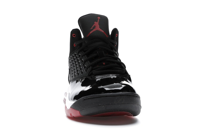 Jordan Maxin 200 Black Gym Red