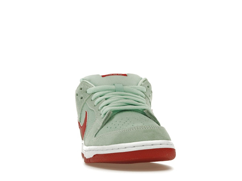 Nike SB Dunk Low Medium Mint Gym Red