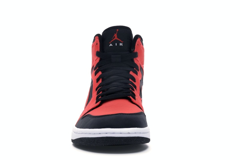 Jordan 1 Retro Max Orange