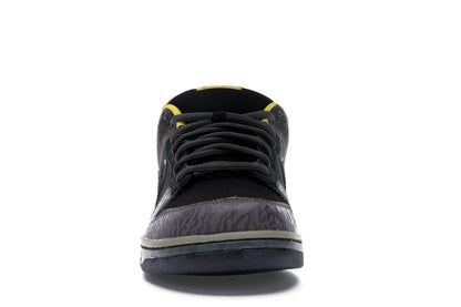 Nike SB Dunk Low Yellow Curb