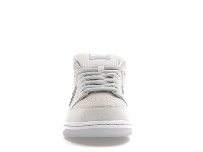 Nike SB Dunk Low White Lobster (Friends and Family)