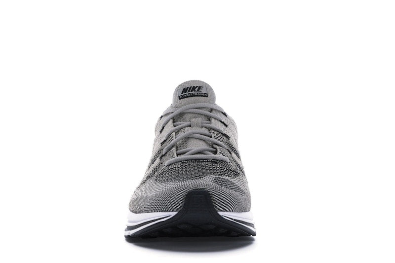 Nike Flyknit Trainer Pale Grey