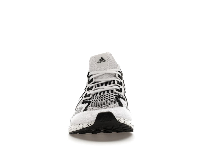 adidas Ultra Boost 5.0 DNA Cloud White Black