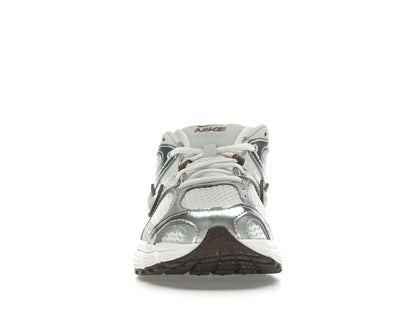 Nike V5 RNR Sail Fauna Brown Phantom Light Orewood Brown (Women's)