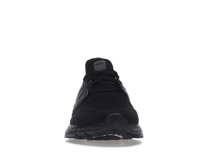 adidas Ultra Boost 22 Triple Black