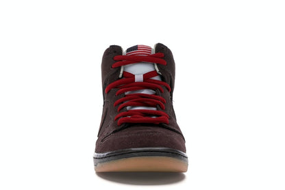 Nike SB Dunk High Budweiser
