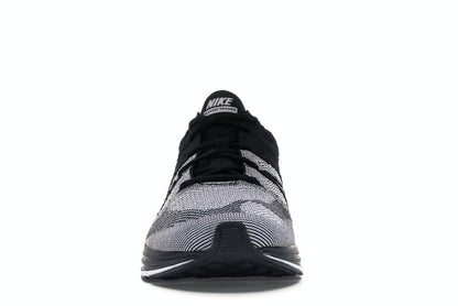 Nike Flyknit Trainer Oreo