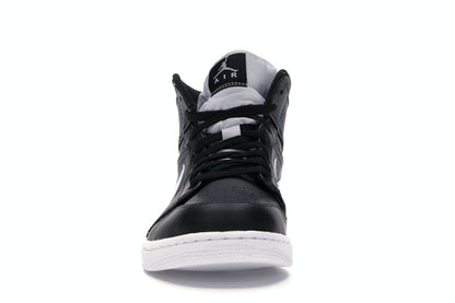 Jordan 1 Retro Mid Black White