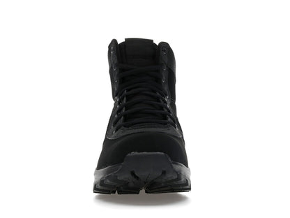 Nike Manoadome Triple Black